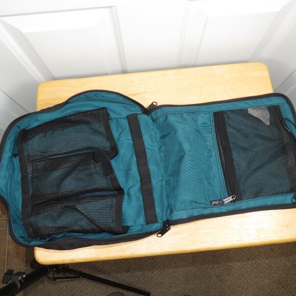 Vintage L.L. Bean Hanging Toiletry Travel Personal Organizer Bag Black w/ Logo - Picture 3 of 5